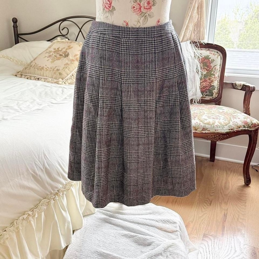 90s YSB brown plaid midi skirt‎ size 26" waist